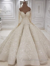 Beautiful Long Sleevess V neck Appliques Ball Gown Wedding Dresses